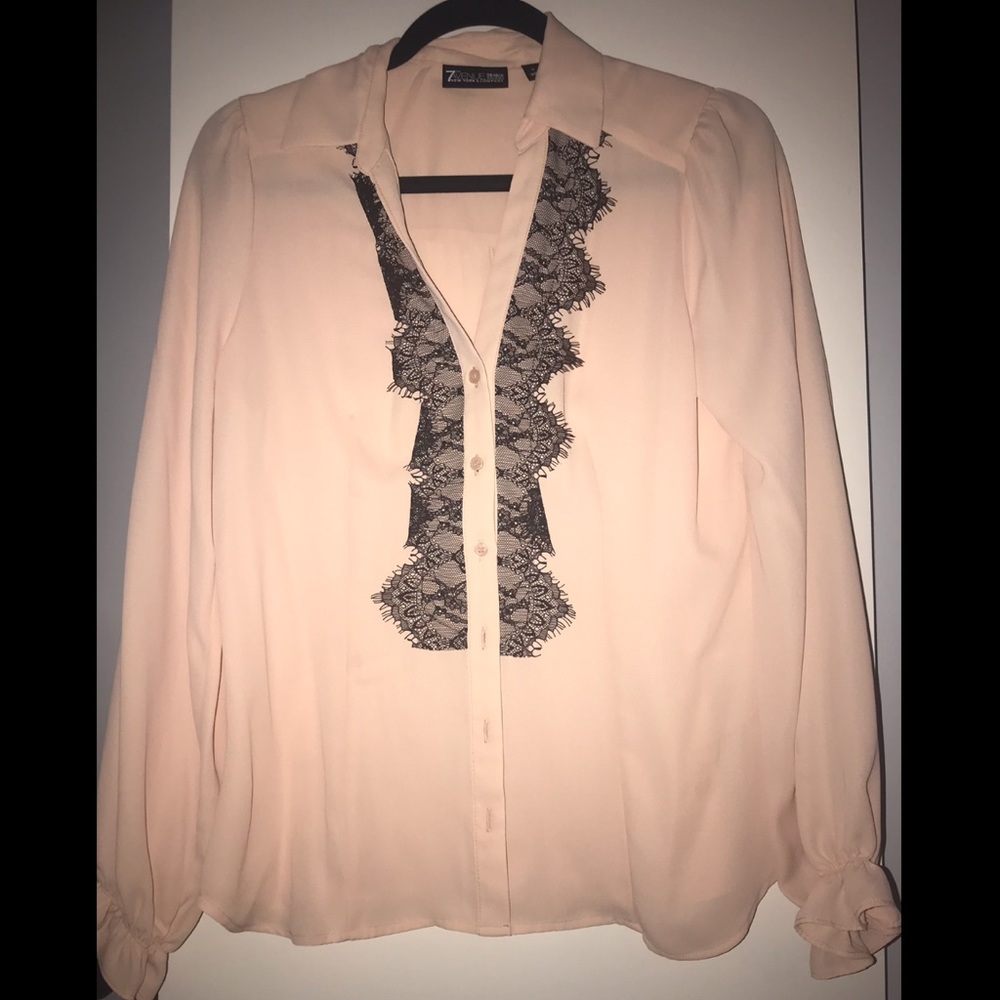 Blush blouse with black lace. New York & Co